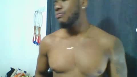 JOAN SAENZ online show from 11/17/25, 06:35