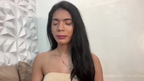 joana online show from 03/04/25, 01:45