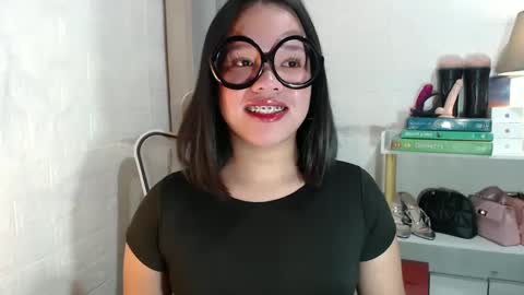 Joana online show from 12/25/24, 06:19