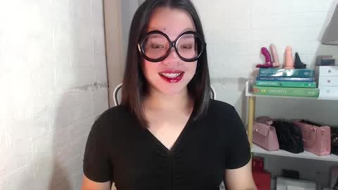 Joana online show from 01/05/25, 07:17