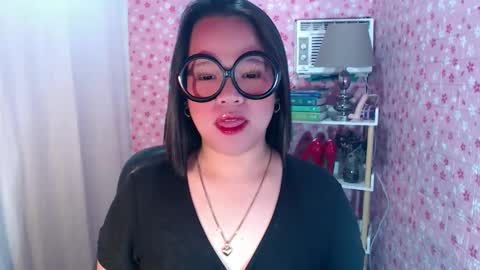 Snapshot of joanagorgeous chatting on 12/18/25, 08:48 Joana online show from 12/18/25, 08:48