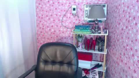 Snapshot of joanagorgeous chatting on 12/20/25, 09:22 Joana online show from 12/20/25, 09:22