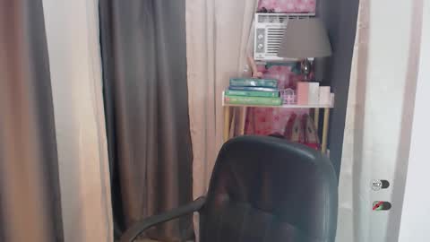Snapshot of joanagorgeous chatting on 04/15/26, 09:59 Joana online show from 04/15/26, 09:59