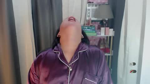 Snapshot of joanagorgeous chatting on 05/06/26, 11:43 Joana online show from 05/06/26, 11:43