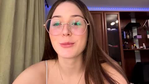 Adel online show from 11/28/25, 05:26