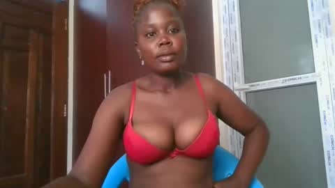 Snapshot of joankein_255 chatting on 10/31/25, 07:53 varl online show from 10/31/25, 07:53