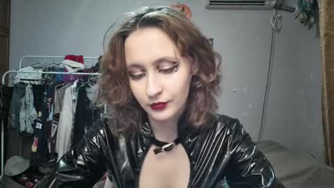 Joannatompson online show from 01/19/25, 03:29