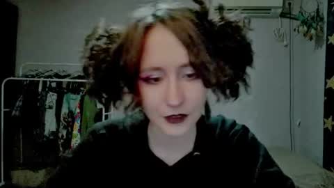 Joannatompson online show from 06/19/26, 12:26