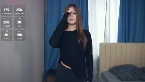 Snapshot of joannehairfield chatting on 09/26/25, 09:24 Karyn online show from 09/26/25, 09:24