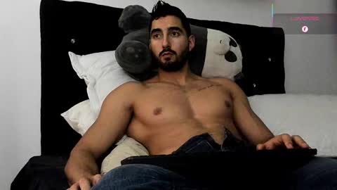 Snapshot of joao_batista_team chatting on 10/29/25, 04:04 JOAO BATISTA online show from 10/29/25, 04:04