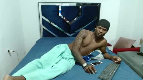 joao_leao online show from 10/16/25, 04:52