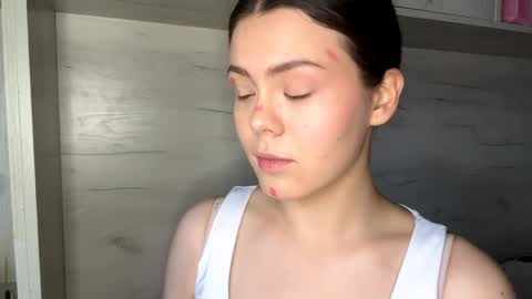 Snapshot of jodeesolarz chatting on 04/04/26, 10:24 Mila online show from 04/04/26, 10:24