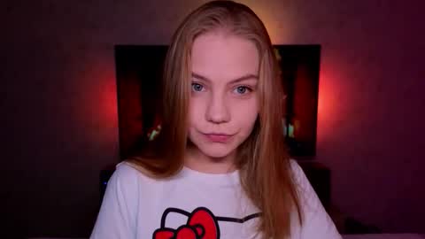 Snapshot of jodiewithgreen chatting on 09/17/25, 07:26 Jodie 3 returning TODAY online show from 09/17/25, 07:26