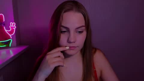 Snapshot of jodiewithgreen chatting on 04/16/26, 07:47 Jodie 3 returning TODAY online show from 04/16/26, 07:47
