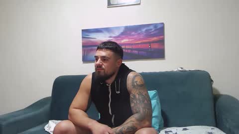 Snapshot of jodogs chatting on 10/16/25, 03:35 Tiberius online show from 10/16/25, 03:35