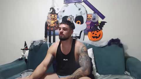 Snapshot of jodogs chatting on 11/05/25, 11:54 Tiberius online show from 11/05/25, 11:54