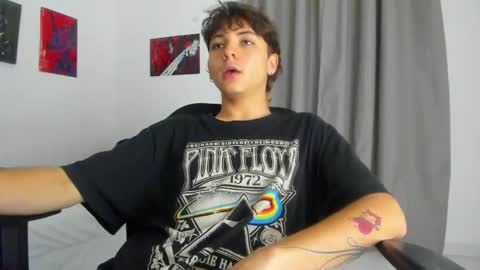 Snapshot of joe23___ chatting on 09/16/25, 10:44 Joe online show from 09/16/25, 10:44