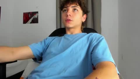 Snapshot of joe23___ chatting on 10/01/25, 03:45 Joe online show from 10/01/25, 03:45