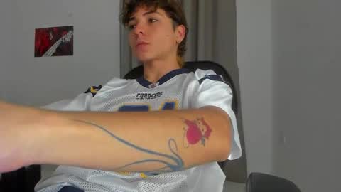 Snapshot of joe23___ chatting on 10/02/25, 02:18 Joe online show from 10/02/25, 02:18