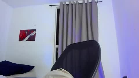 Snapshot of joe23___ chatting on 10/16/25, 02:12 Joe online show from 10/16/25, 02:12