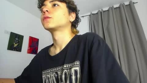 Snapshot of joe23___ chatting on 10/21/25, 06:03 Joe online show from 10/21/25, 06:03