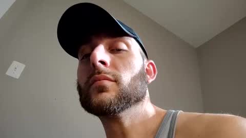 Snapshot of joe883555 chatting on 10/20/25, 07:47 joe883555 online show from 10/20/25, 07:47