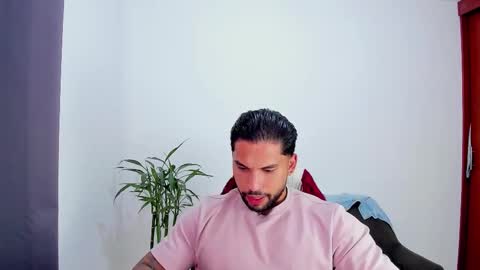 joe_esthetic online show from 10/31/25, 07:37