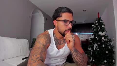 joe_esthetic online show from 12/04/25, 08:28