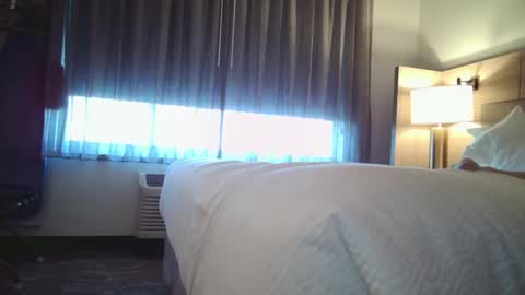 Joe and Red 3 online show from 11/28/25, 05:15