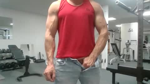 joe_smith5679 online show from 04/28/26, 08:36