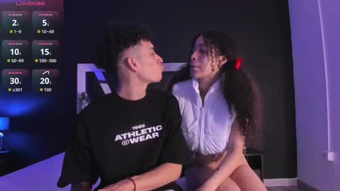 Snapshot of joeandemma chatting on 10/25/25, 12:07 Emma  Joe online show from 10/25/25, 12:07