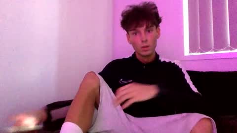 Snapshot of joel28665 chatting on 10/10/25, 02:10 JOEL online show from 10/10/25, 02:10