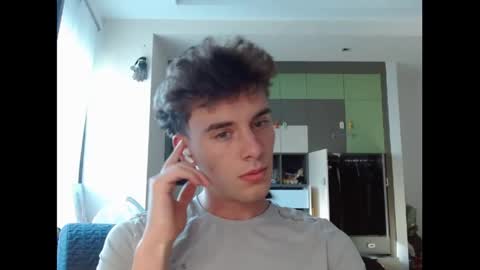 Snapshot of joel_friendly chatting on 03/05/26, 02:13 JOEL online show from 03/05/26, 02:13