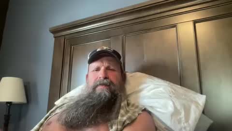 Snapshot of joestros chatting on 03/11/25, 10:42 joestros online show from 03/11/25, 10:42