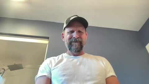 Snapshot of joestros chatting on 11/01/25, 12:34 joestros online show from 11/01/25, 12:34