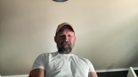 joestros online show from 04/25/26, 06:27