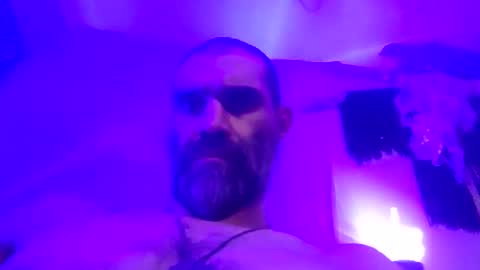 Snapshot of joeykeeton87 chatting on 05/17/26, 07:39 joeykeeton87 online show from 05/17/26, 07:39