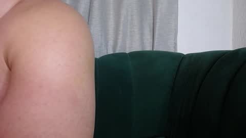 Snapshot of joeysexx1 chatting on 01/14/25, 11:27 online show from 01/14/25, 11:27