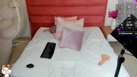 Snapshot of joha_keany chatting on 11/16/25, 11:10 Joha Keany online show from 11/16/25, 11:10