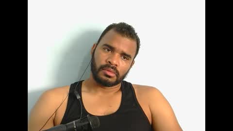 Snapshot of johan2222222222 chatting on 10/07/25, 02:03 johan2222222222 online show from 10/07/25, 02:03