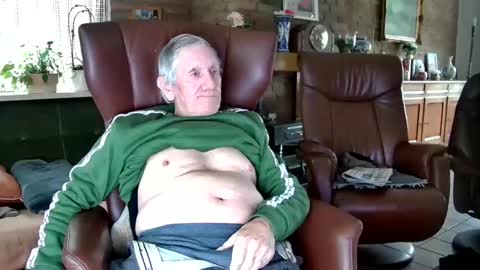 johan7 heet online show from 12/10/24, 01:55