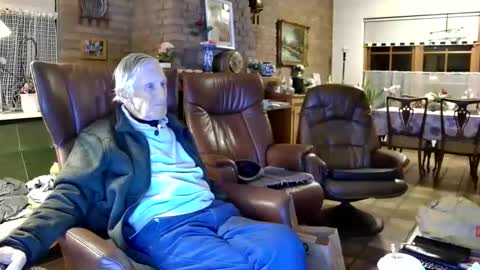 johan7 heet online show from 10/31/25, 08:21