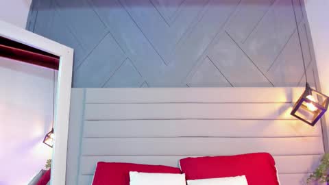 Johan  online show from 12/04/25, 11:52