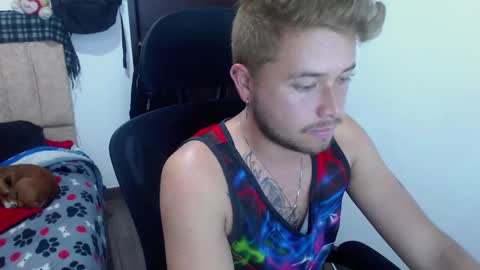 Snapshot of johanleonsweetboy chatting on 10/07/25, 09:12 JOHAN independient model online show from 10/07/25, 09:12