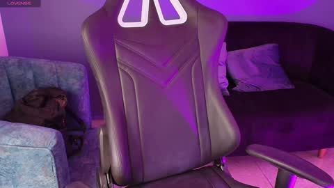 Snapshot of johanna_angel_ chatting on 09/27/25, 11:37 johanna_angel_ online show from 09/27/25, 11:37