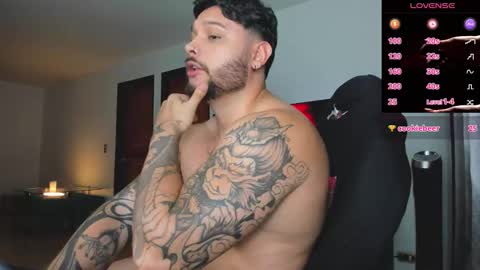 Snapshot of johatsu chatting on 10/11/25, 12:10 King - online show from 10/11/25, 12:10