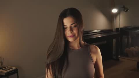 Snapshot of joheredia chatting on 02/19/25, 11:04 Jo online show from 02/19/25, 11:04