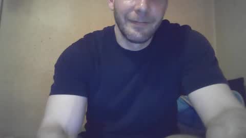 john1212124 online show from 09/09/25, 09:47