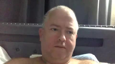 Snapshot of john2984292928 chatting on 10/26/25, 04:46 john2984292928 online show from 10/26/25, 04:46