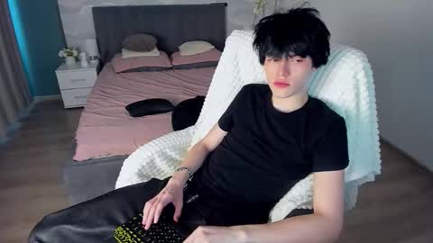 John online show from 09/19/25, 02:29